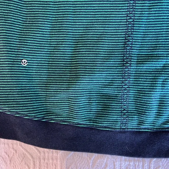 lululemon athletica Green and navy Striped sweatshirt - Picture 5 of 6